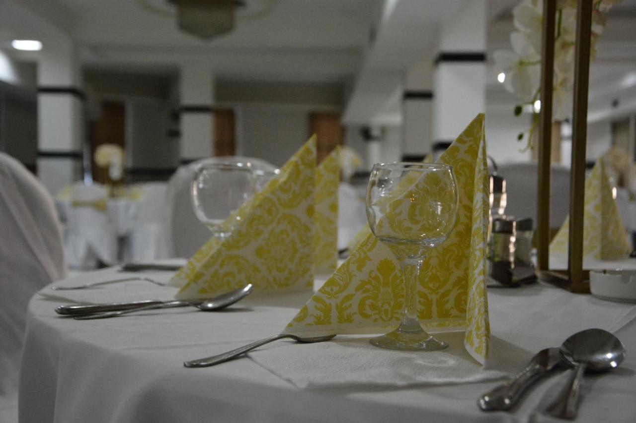 Arabella Hotel Kicevo Luaran gambar