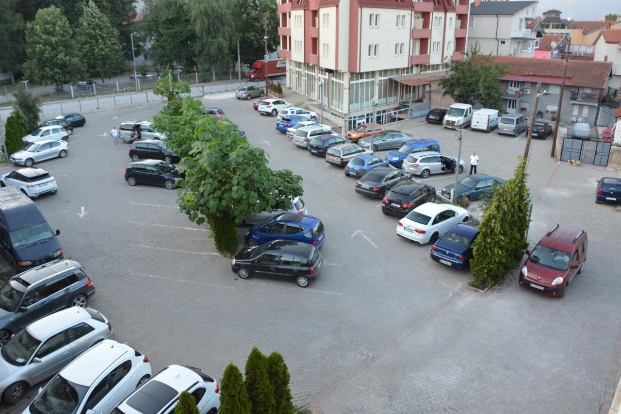 Arabella Hotel Kicevo Luaran gambar