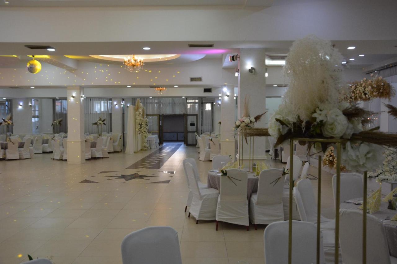 Arabella Hotel Kicevo Luaran gambar