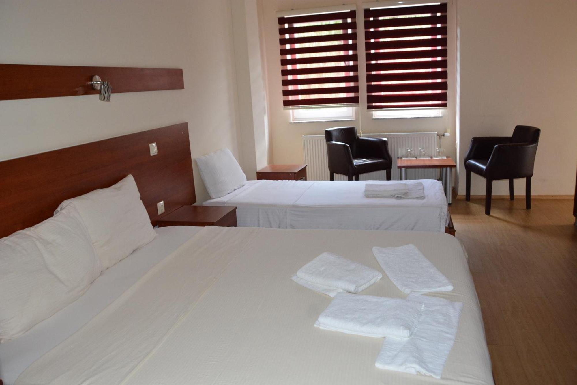 Arabella Hotel Kicevo Luaran gambar
