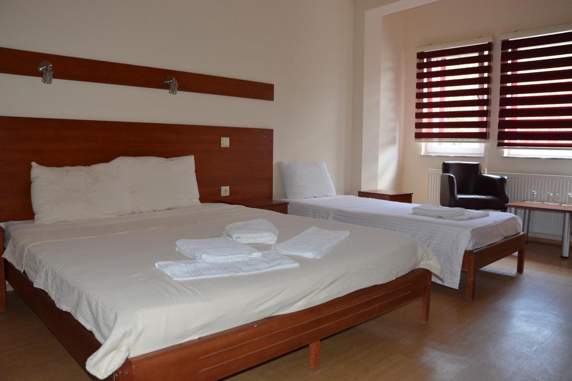 Arabella Hotel Kicevo Luaran gambar